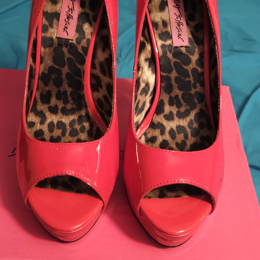Betsey Johnson Vibrant Pink Peep Toe Heels